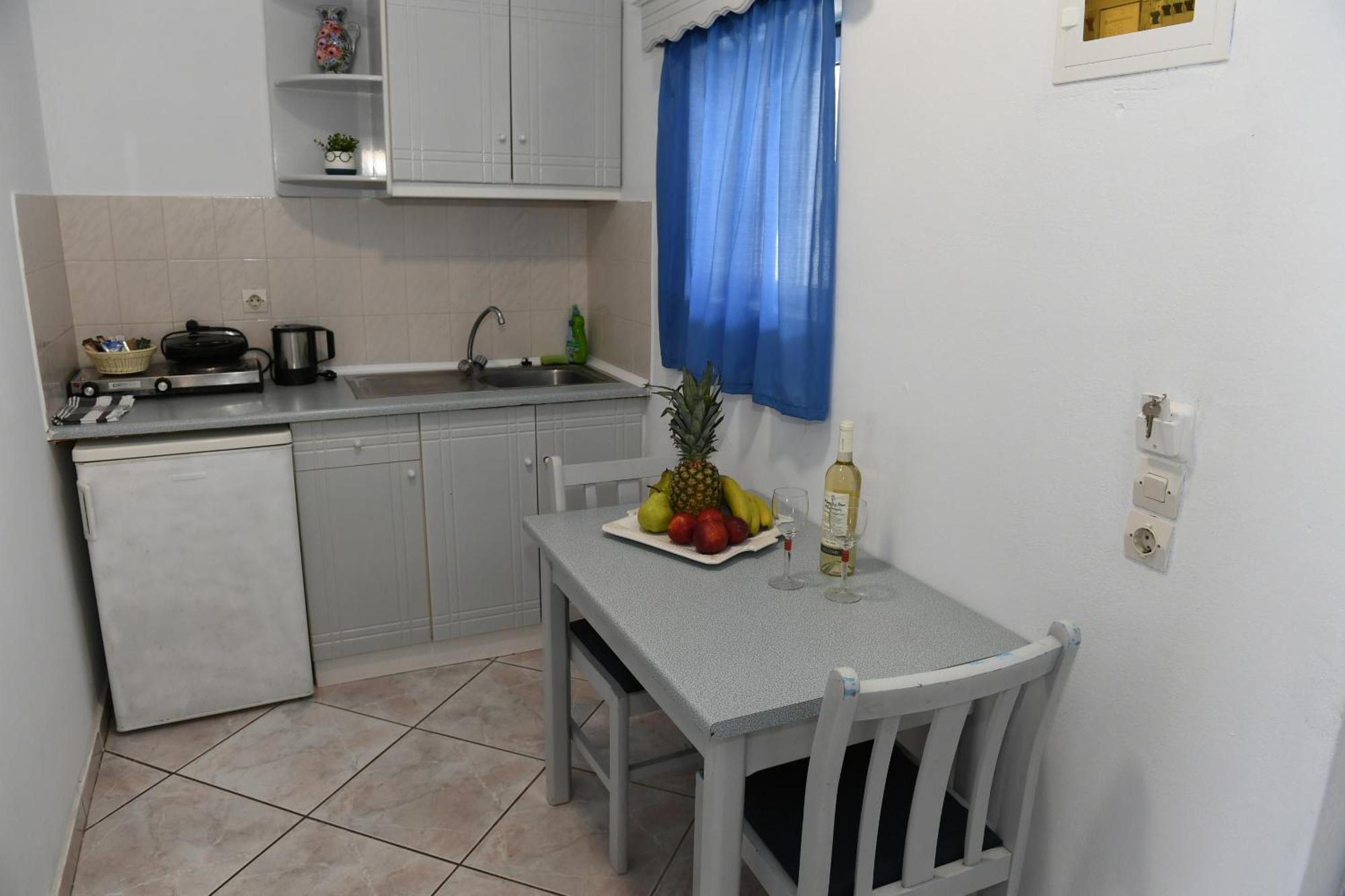 Mimis Apartments Kefalos  Bagian luar foto